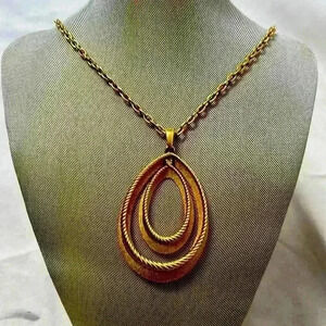 Rare vintage crown Trifari gold long necklace